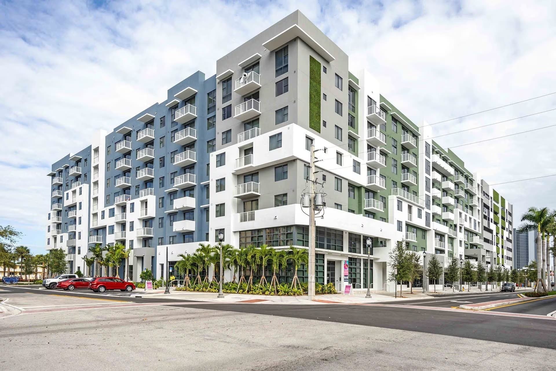 Exterior of Lazul North Miami Beach